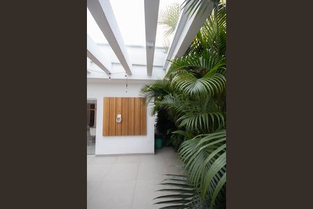 Casa à venda com 390m², 3 quartos e 5 vagas Casa à venda com 390m², 3 quartos e 5 vagasEspaço Gourmet