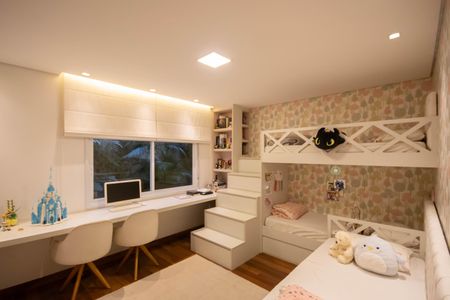 Casa à venda com 390m², 3 quartos e 5 vagas Casa à venda com 390m², 3 quartos e 5 vagasSuíte 2