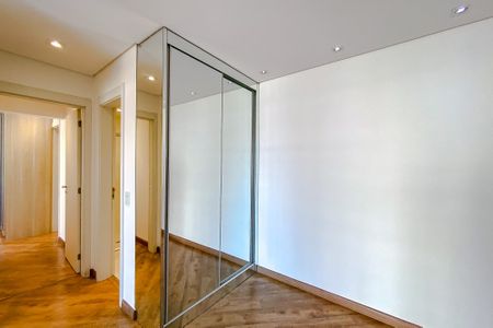 Apartamento à venda com 68m², 2 quartos e 1 vagaSala