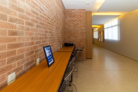 Apartamento para alugar com 64m², 2 quartos e 1 vaga Apartamento para alugar com 64m², 2 quartos e 1 vagaHome Office