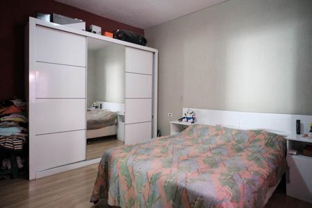 Casa à venda com 200m², 3 quartos e 3 vagasQuarto