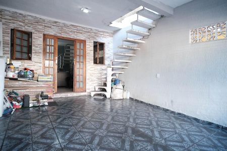 Casa à venda com 200m², 3 quartos e 3 vagasGaragem