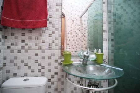 Casa à venda com 200m², 3 quartos e 3 vagasBanheiro