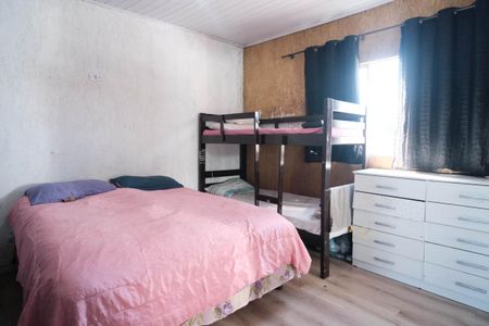 Casa à venda com 200m², 3 quartos e 3 vagasSuíte 1