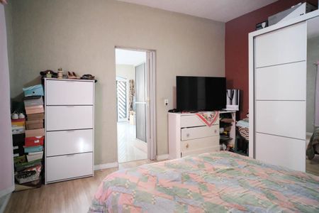 Casa à venda com 200m², 3 quartos e 3 vagasQuarto