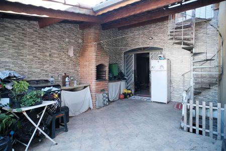 Casa à venda com 200m², 3 quartos e 3 vagasÁrea de Serviço