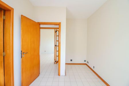 Apartamento para alugar com 180m², 3 quartos e 1 vagaSuíte