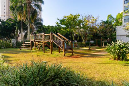 Apartamento à venda com 96m², 3 quartos e 2 vagasÁrea comum - Playground