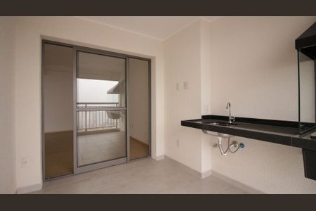 Apartamento para alugar com 64m², 2 quartos e 1 vagaÁrea comum