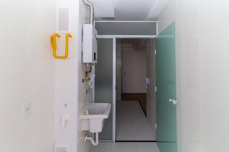 Apartamento para alugar com 64m², 2 quartos e 1 vagaÁrea de Serviço