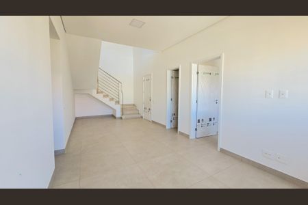 Apartamento para alugar com 129m², 2 quartos e 2 vagas Apartamento para alugar com 129m², 2 quartos e 2 vagasCorredor