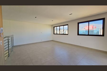 Apartamento para alugar com 129m², 2 quartos e 2 vagas Apartamento para alugar com 129m², 2 quartos e 2 vagasSala