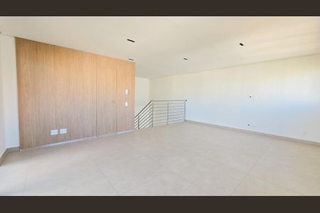 Apartamento para alugar com 129m², 2 quartos e 2 vagas Apartamento para alugar com 129m², 2 quartos e 2 vagasSala
