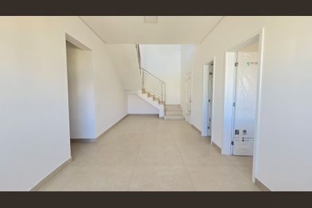 Apartamento para alugar com 129m², 2 quartos e 2 vagas Apartamento para alugar com 129m², 2 quartos e 2 vagasCorredor