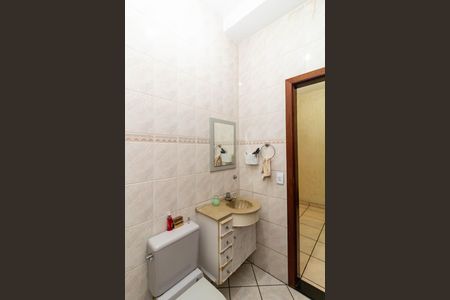 Casa para alugar com 140m², 4 quartos e 5 vagas Casa para alugar com 140m², 4 quartos e 5 vagasBanheiro 3