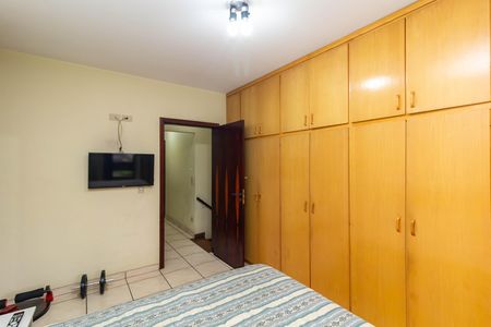 Casa para alugar com 140m², 4 quartos e 5 vagas Casa para alugar com 140m², 4 quartos e 5 vagasQuarto 4