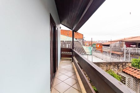 Casa para alugar com 140m², 4 quartos e 5 vagas Casa para alugar com 140m², 4 quartos e 5 vagasSacada