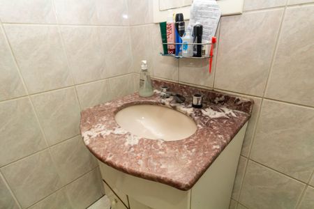 Casa para alugar com 140m², 4 quartos e 5 vagas Casa para alugar com 140m², 4 quartos e 5 vagasBanheiro