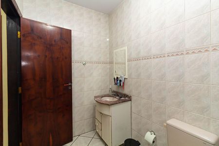 Casa para alugar com 140m², 4 quartos e 5 vagas Casa para alugar com 140m², 4 quartos e 5 vagasBanheiro