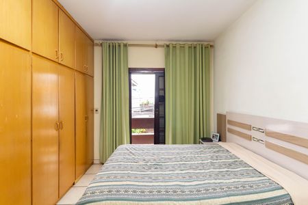 Casa para alugar com 140m², 4 quartos e 5 vagas Casa para alugar com 140m², 4 quartos e 5 vagasQuarto 4