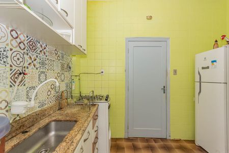 Apartamento à venda com 110m², 2 quartos e 1 vagaCozinha e Área de Serviço