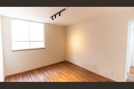 Apartamento à venda com 65m², 2 quartos e 1 vaga Apartamento à venda com 65m², 2 quartos e 1 vagaSala