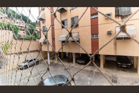 Apartamento à venda com 65m², 2 quartos e 1 vaga Apartamento à venda com 65m², 2 quartos e 1 vagaVista