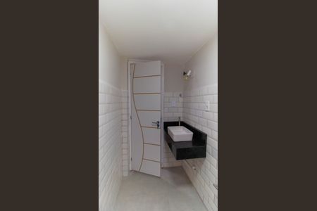 Apartamento à venda com 65m², 2 quartos e 1 vaga Apartamento à venda com 65m², 2 quartos e 1 vagaBanheiro