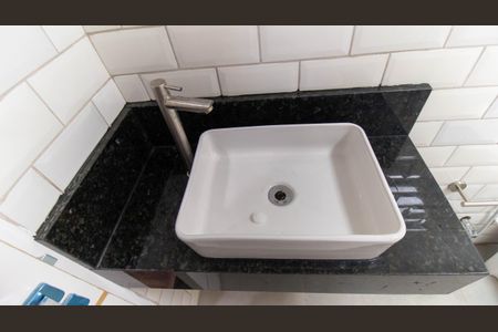 Apartamento à venda com 65m², 2 quartos e 1 vaga Apartamento à venda com 65m², 2 quartos e 1 vagaBanheiro