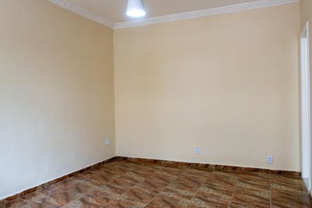 Casa à venda com 117m², 2 quartos e 1 vaga