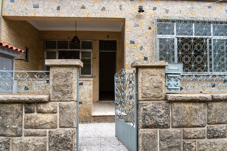 Casa à venda com 117m², 2 quartos e 1 vaga