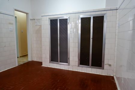 Casa à venda com 117m², 2 quartos e 1 vaga