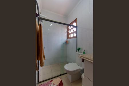 Casa à venda com 300m², 6 quartos e 3 vagasBanheiro da Suíte