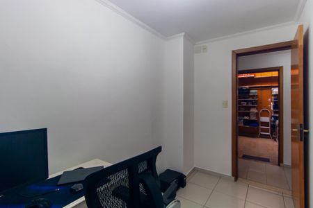 Casa à venda com 300m², 6 quartos e 3 vagasCasa 2 - Quarto 1