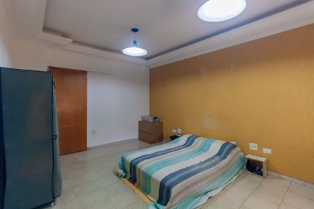 Casa à venda com 300m², 6 quartos e 3 vagasCasa 2 - Suíte