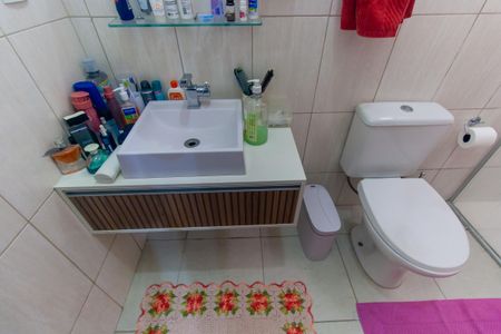 Casa à venda com 300m², 6 quartos e 3 vagasCasa 2 - Banheiro da Suíte