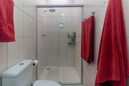 Casa à venda com 300m², 6 quartos e 3 vagasCasa 2 - Banheiro da Suíte