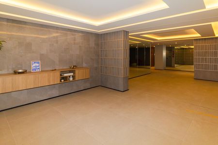 Apartamento para alugar com 93m², 3 quartos e 1 vaga Apartamento para alugar com 93m², 3 quartos e 1 vagaHall de entrada