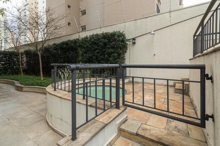 Apartamento à venda com 104m², 3 quartos e 2 vagas Apartamento à venda com 104m², 3 quartos e 2 vagasPiscina