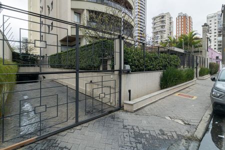 Apartamento à venda com 104m², 3 quartos e 2 vagas Apartamento à venda com 104m², 3 quartos e 2 vagasFachada