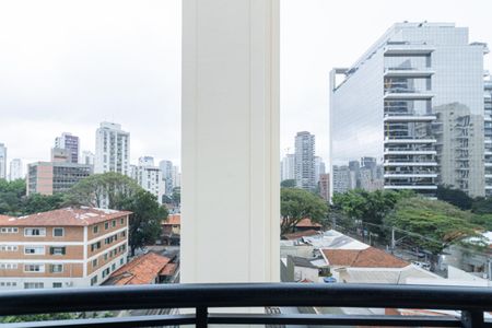 Apartamento à venda com 104m², 3 quartos e 2 vagas Apartamento à venda com 104m², 3 quartos e 2 vagasVaranda