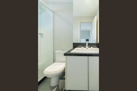 Apartamento à venda com 104m², 3 quartos e 2 vagas Apartamento à venda com 104m², 3 quartos e 2 vagasBanheiro da Suíte