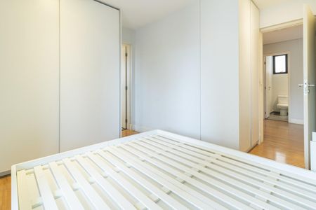 Apartamento à venda com 104m², 3 quartos e 2 vagas Apartamento à venda com 104m², 3 quartos e 2 vagasSuíte