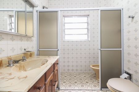 Casa à venda com 125m², 3 quartos e 2 vagasBanheiro Social