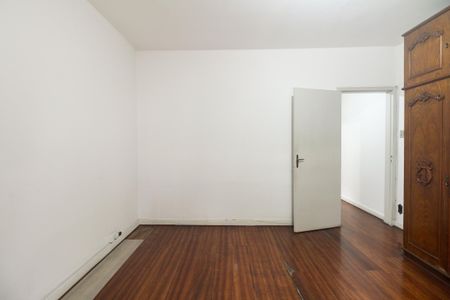 Casa à venda com 125m², 3 quartos e 2 vagasSuíte