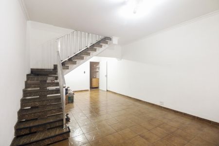 Casa à venda com 125m², 3 quartos e 2 vagasSala