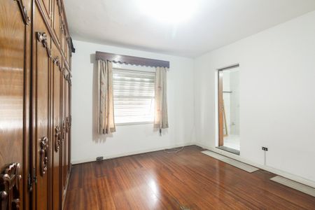 Casa à venda com 125m², 3 quartos e 2 vagasSuíte