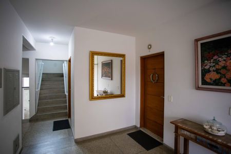 Apartamento para alugar com 110m², 3 quartos e 3 vagasHall social