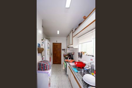 Apartamento para alugar com 110m², 3 quartos e 3 vagasCozinha