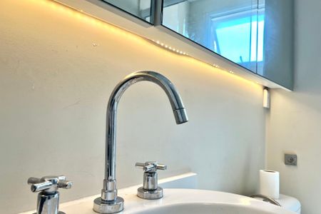 Apartamento à venda com 100m², 3 quartos e 2 vagasBanheiro 